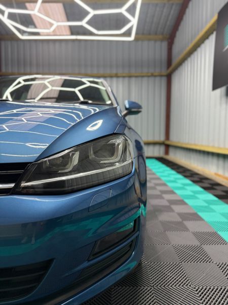 Volkswagen Golf 2015 - Auto + Only 95,000 KM 365046686