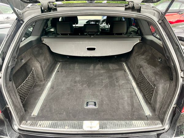 161 Mercedes E220 CDI Night Ed Estate 365054013