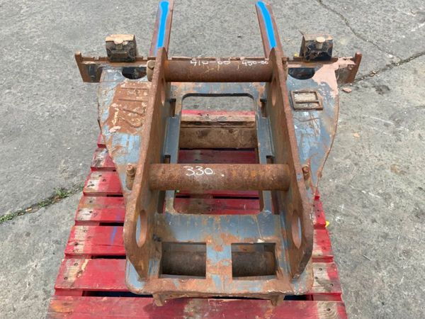 STRICKLAND PALLET FORKS....80mm / 65mm..1330t. 365058950