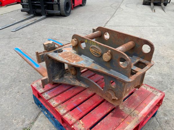 STRICKLAND PALLET FORKS....80mm / 65mm..1330t. 365058951