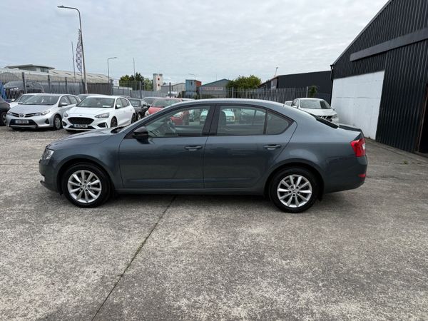2016 Skoda Octavia 365075089