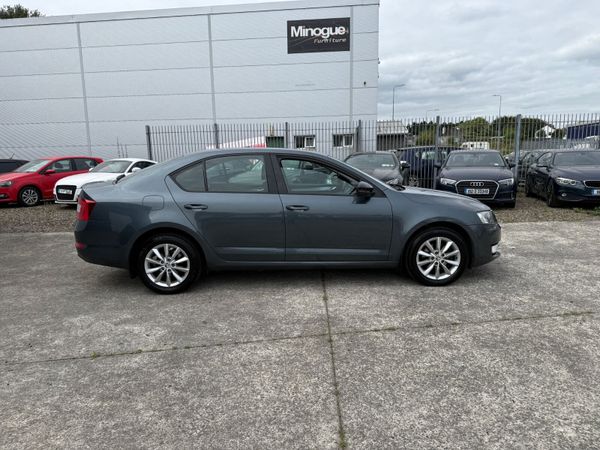 2016 Skoda Octavia 365075081