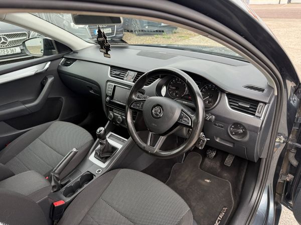 2016 Skoda Octavia 365075097
