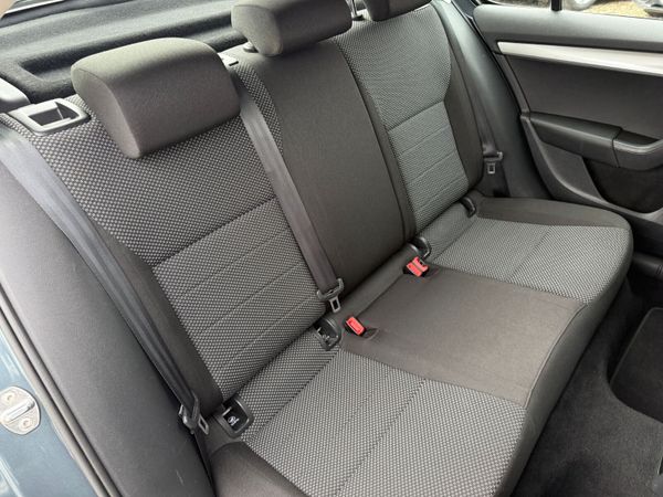 2016 Skoda Octavia 365075099