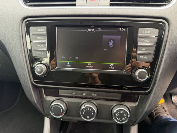 2016 Skoda Octavia 365075101
