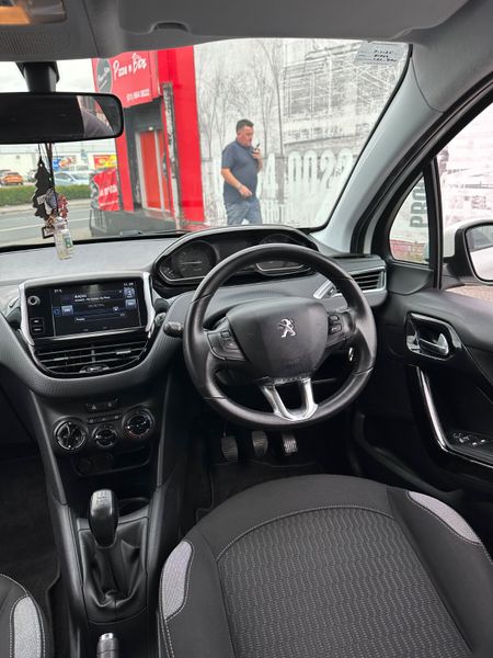 Peugeot 208 1.0 Petrol NCT TAX LOW KMS 365088897