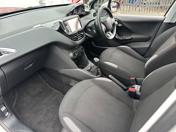 Peugeot 208 1.0 Petrol NCT TAX LOW KMS 365088911