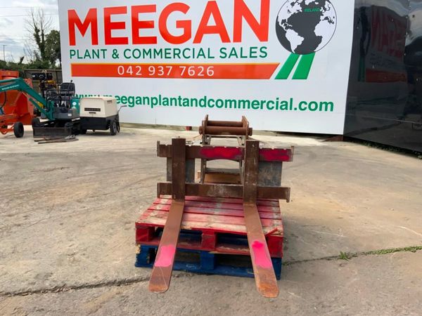 STRICKLAND PALLET FORKS...65mm PINS........1332t. 365081572