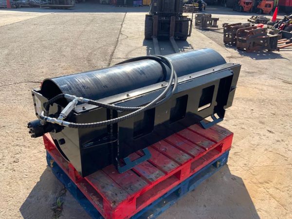 SKID STEER VIBRATING ROLLER ATTACHMENT...315 365081746