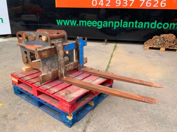 STRICKLAND PALLET FORKS...65mm / 80mm.....1328t. 365094609