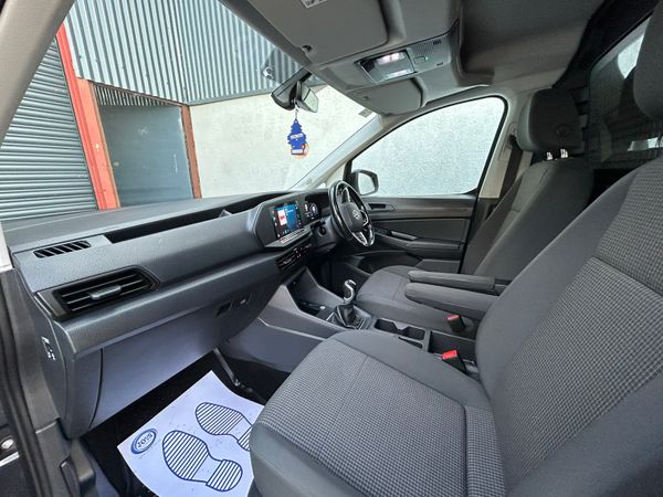 2022 Volkswagen Caddy ' Extras 365105061