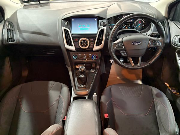 2016 Ford Focus Zetec-S 2.0 TDCi 150 Bhp 365106193