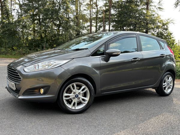 STUNNING!! 2016 Ford Fiesta 1.6  ST AUTOMATIC!! 365108398