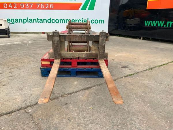 STRICKLAND PALLET FORKS...65mm / 80mm....1327t. 365101269