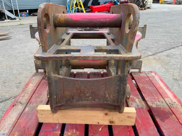 STRICKLAND PALLET FORKS...65mm / 80mm....1327t. 365101262