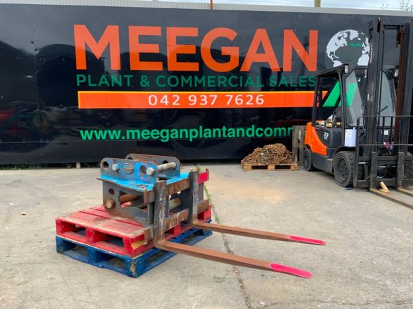 STRICKLAND PALLET FORKS....65mm / 80mm....1329t. 365101774