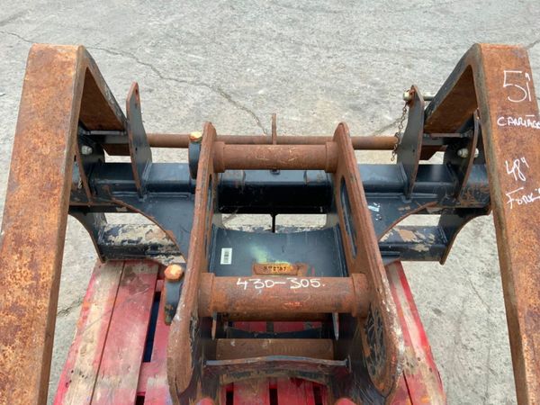 2021 JCB PALLET FORKS......65mm / 80mm.......1326 365102476