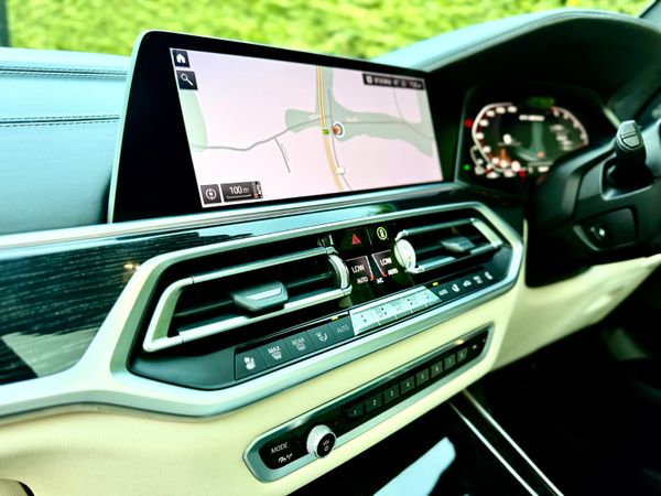 BMW X7 M50D 192 400BHP 7 SEATER 365130937