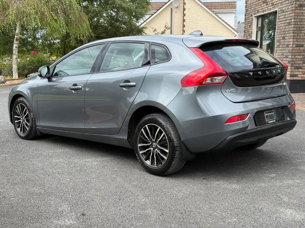 Low Kms Volvo V40! 365141188