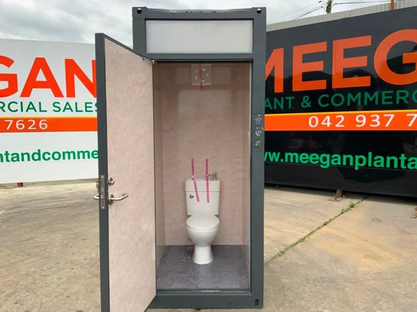 SINGLE OCCUPANCY PORTABLE TOILET POD...1043. 365154803