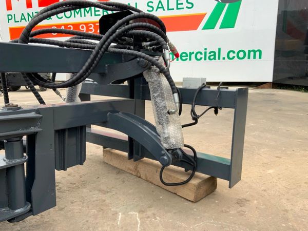 SKID STEER ROAD GRADING ATTACHMENT....1233m. 365158168