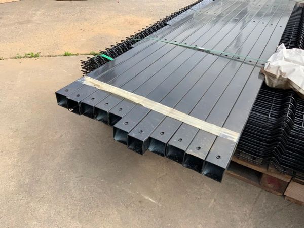 UNUSED V MESH SECURITY FENCING ...........223m. 365166587