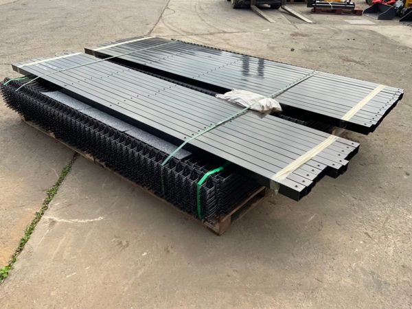 UNUSED V MESH SECURITY FENCING ...........223m. 365166589
