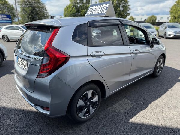 2019 Honda Fit 1.5 Petrol Hybrid keyless 365184797