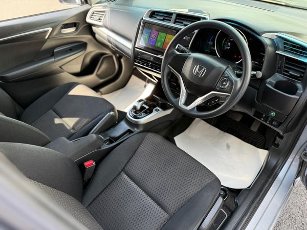 2019 Honda Fit 1.5 Petrol Hybrid keyless 365184793