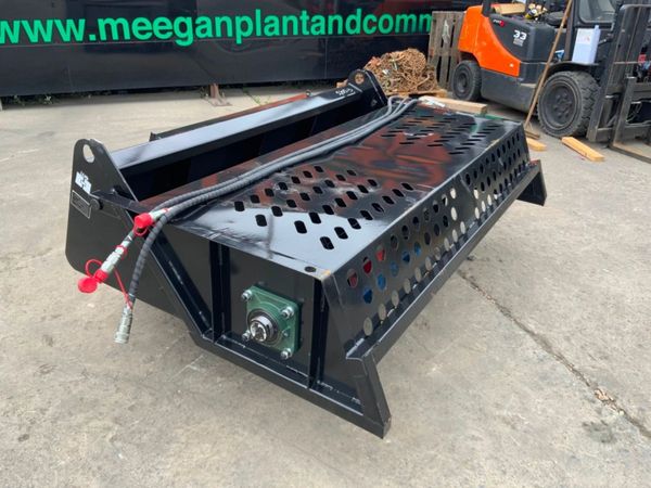 SKID STEER STONE RAKE / COLLECTOR BOX....1240. 365188391