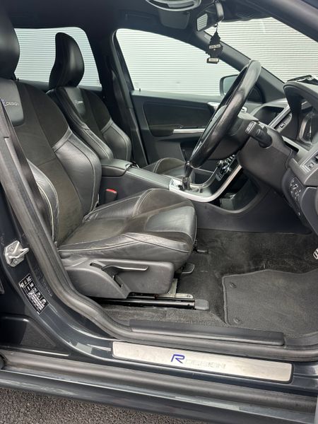 XC60 D4 R-Design (181HP) 365181270