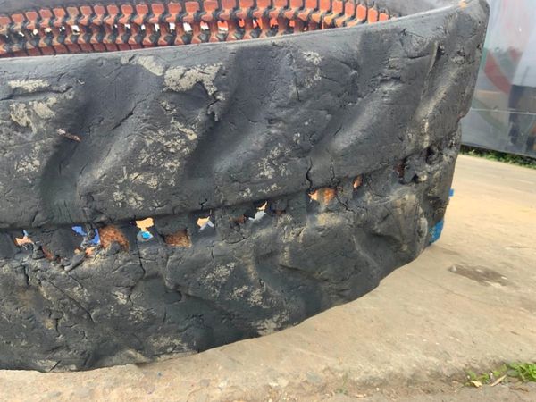 300 x 53 x 84 KUBOTA RUBBER TRACK.....rg268-22311. 365197574