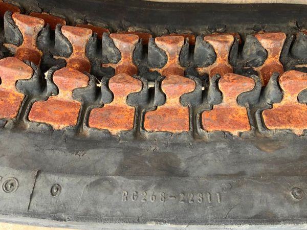 300 x 53 x 84 KUBOTA RUBBER TRACK.....rg268-22311. 365197580
