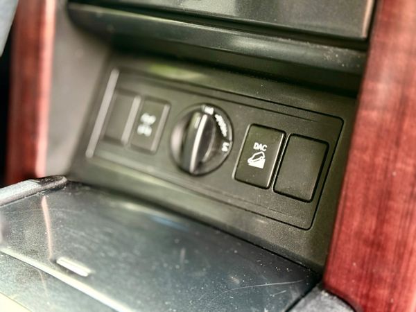 Land Cruiser Auto 7 Seats Low km business edition 365198829