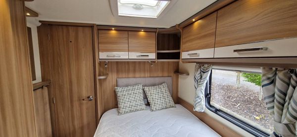 Bailey Pegasus GT-70 Caravan Fixed Bed 365190952
