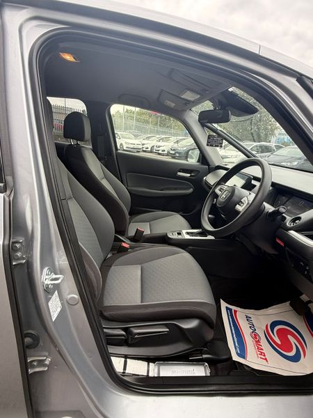 2022 Honda Fit/Jazz  Hybrid,Automatic Low Miles 47 365204320