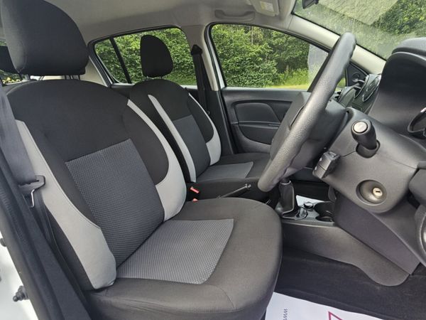 Dacia Sandero 1.1 PETROL AMBIANCE MODEL*LOW MILEAG 365205748