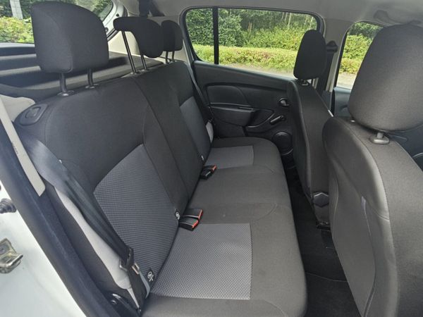 Dacia Sandero 1.1 PETROL AMBIANCE MODEL*LOW MILEAG 365205749