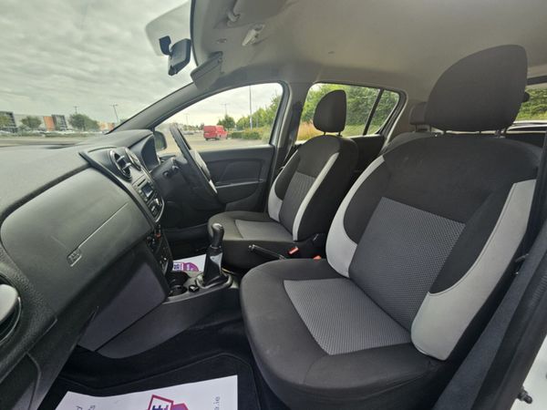 Dacia Sandero 1.1 PETROL AMBIANCE MODEL*LOW MILEAG 365205751