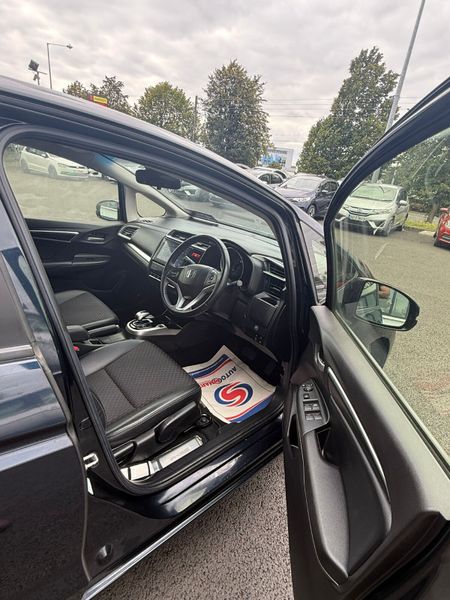 2016 Honda Fit/Jazz 1.5 Hybrid auto Top Specs 365212834