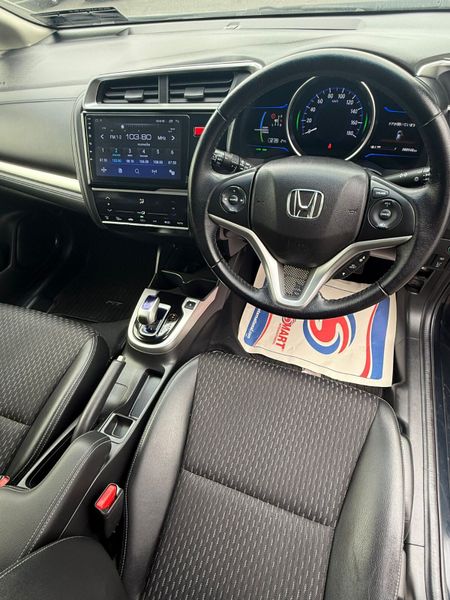 2016 Honda Fit/Jazz 1.5 Hybrid auto Top Specs 365212830