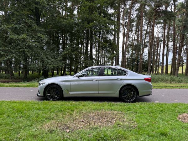 BMW 5-Series 2020 Diesel With Sunroof 365220908