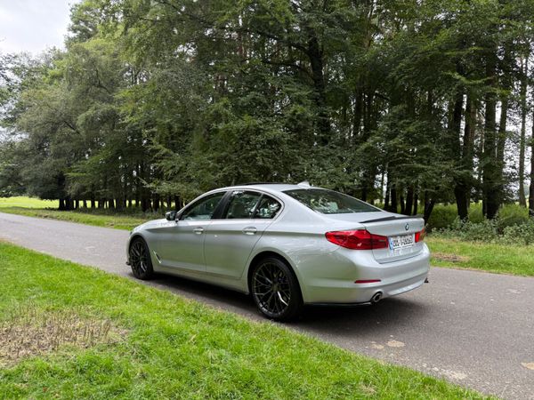 BMW 5-Series 2020 Diesel With Sunroof 365220909