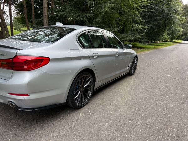 BMW 5-Series 2020 Diesel With Sunroof 365220917