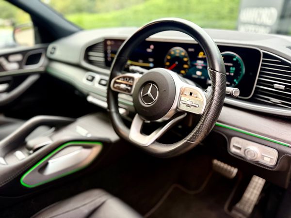 Mercedes-Benz GLE 2021 AMG 350D 4 MATIC 365220975