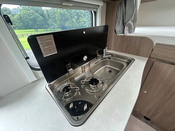 241 CITROEN CARADO V132 PRO - 2 BERTH - STUNNING - 365250576