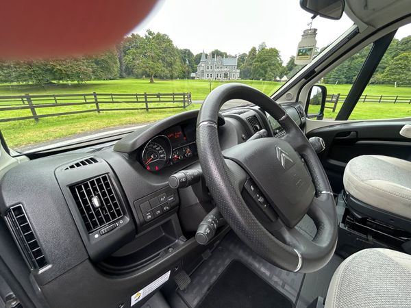 241 CITROEN CARADO V132 PRO - 2 BERTH - STUNNING - 365250577