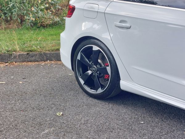 Audi S3 Sportback *Bang & Olufsen* 2016 365279517