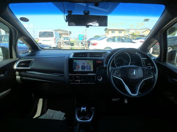 2014 Honda Fit 1.5 Hybrid 365307106