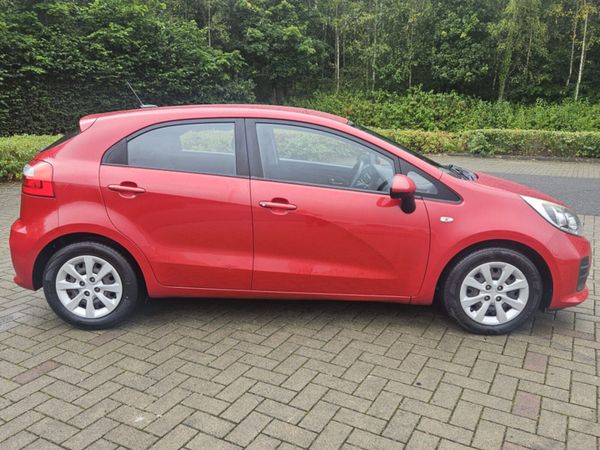 Kia Rio 1.25 PETROL 5 DOOR HATCHBACK * HIGH SPEC * 365303365